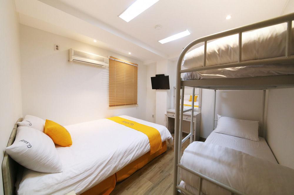 Must 2* Seoul